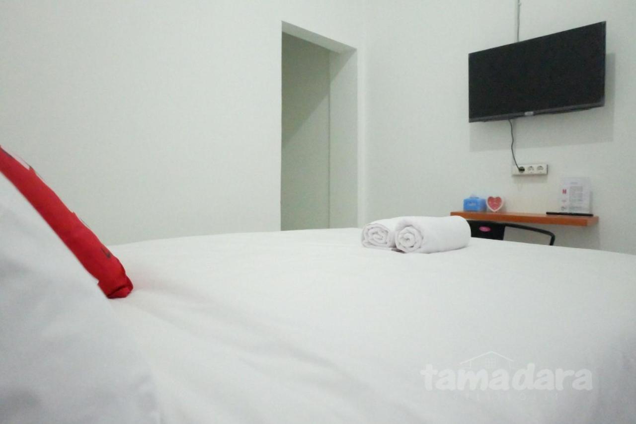 Tamadara Guesthouse Jogja Maguwo Dış mekan fotoğraf