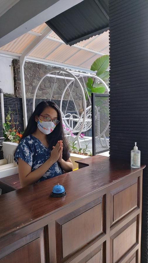 Tamadara Guesthouse Jogja Maguwo Dış mekan fotoğraf